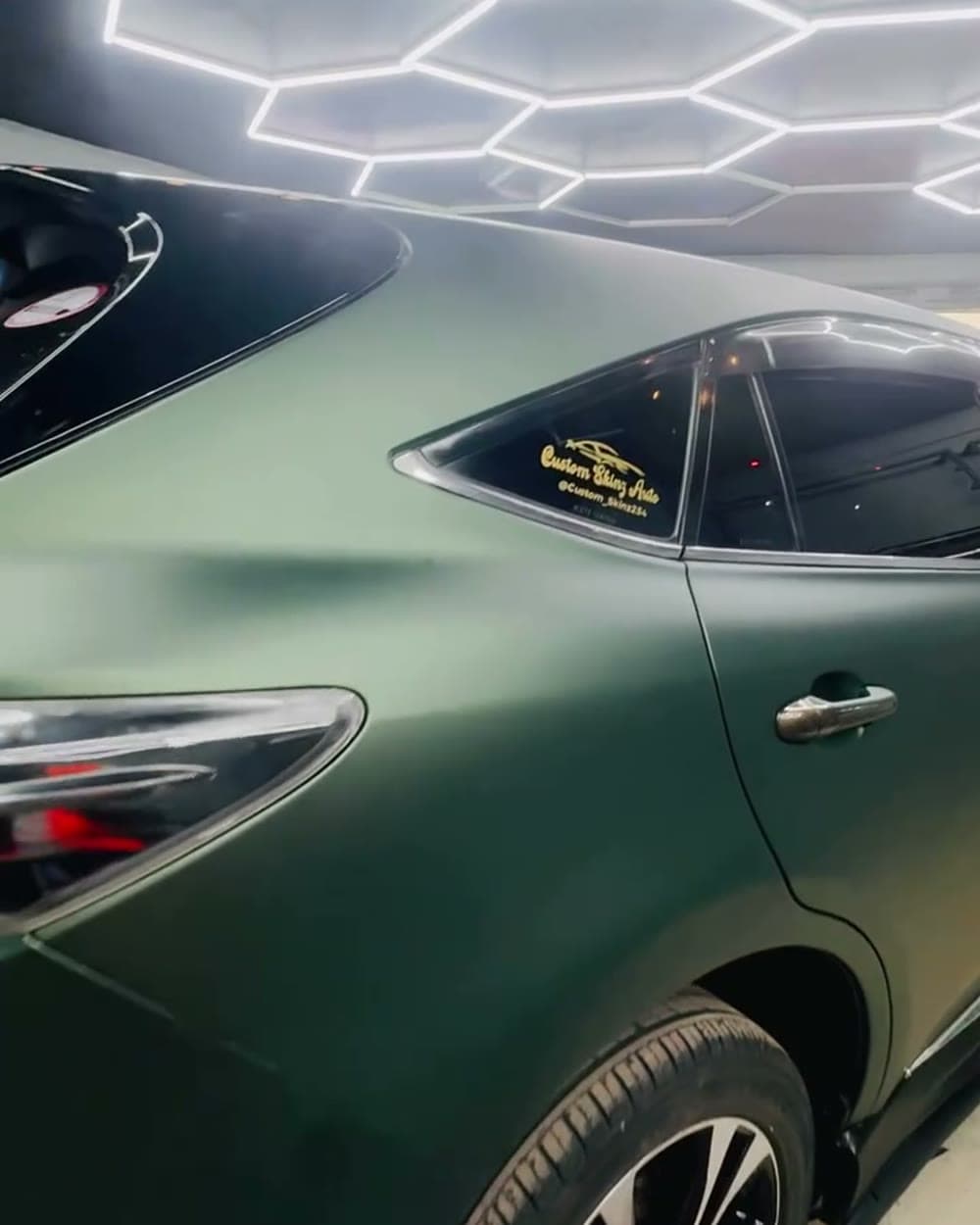 Toyota Harrier after — Emerald midnight green